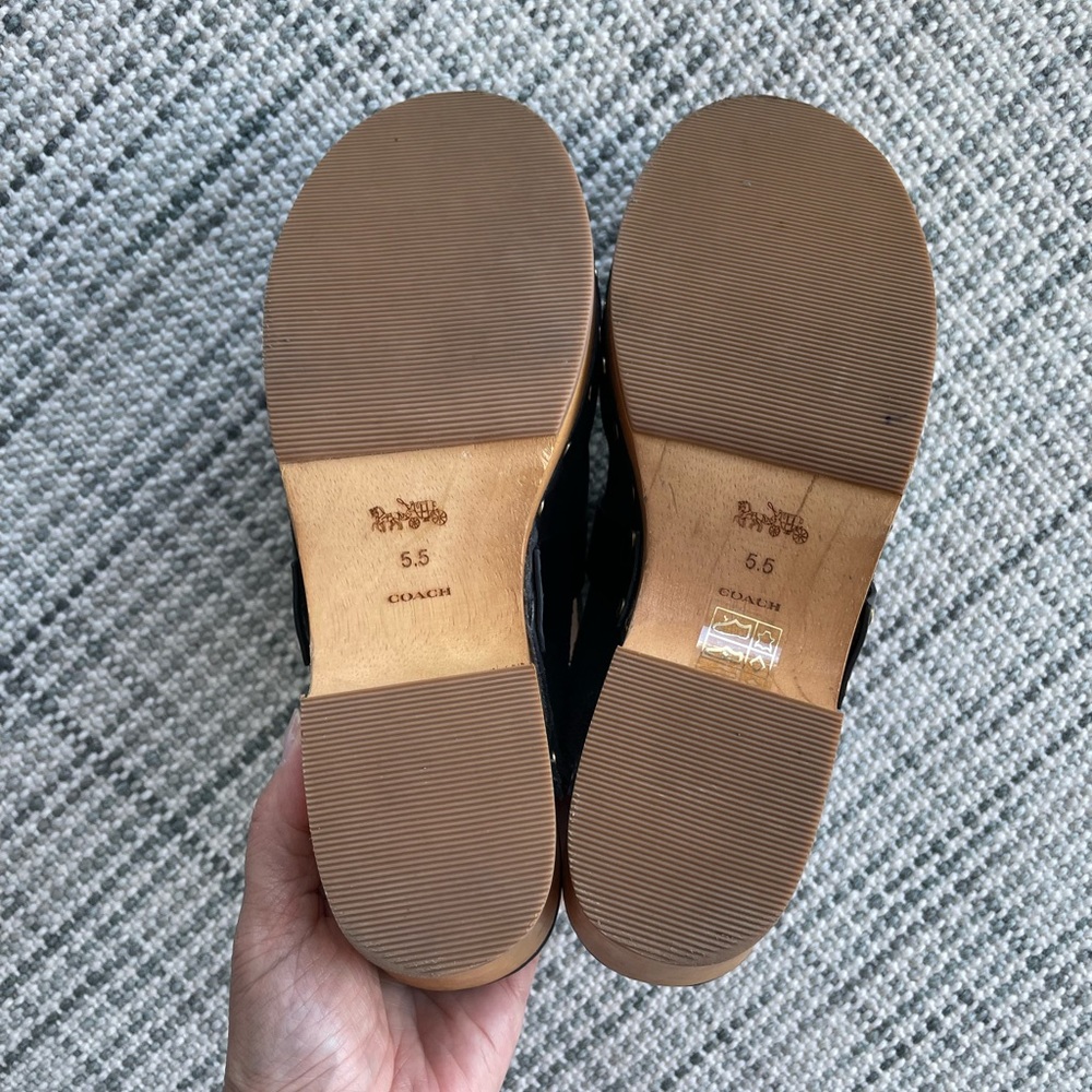 Coach size 5.5 black suede clogs - Picture 5 of 5